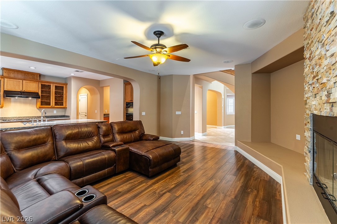 577 Via Di Parione Court Henderson NV 89011