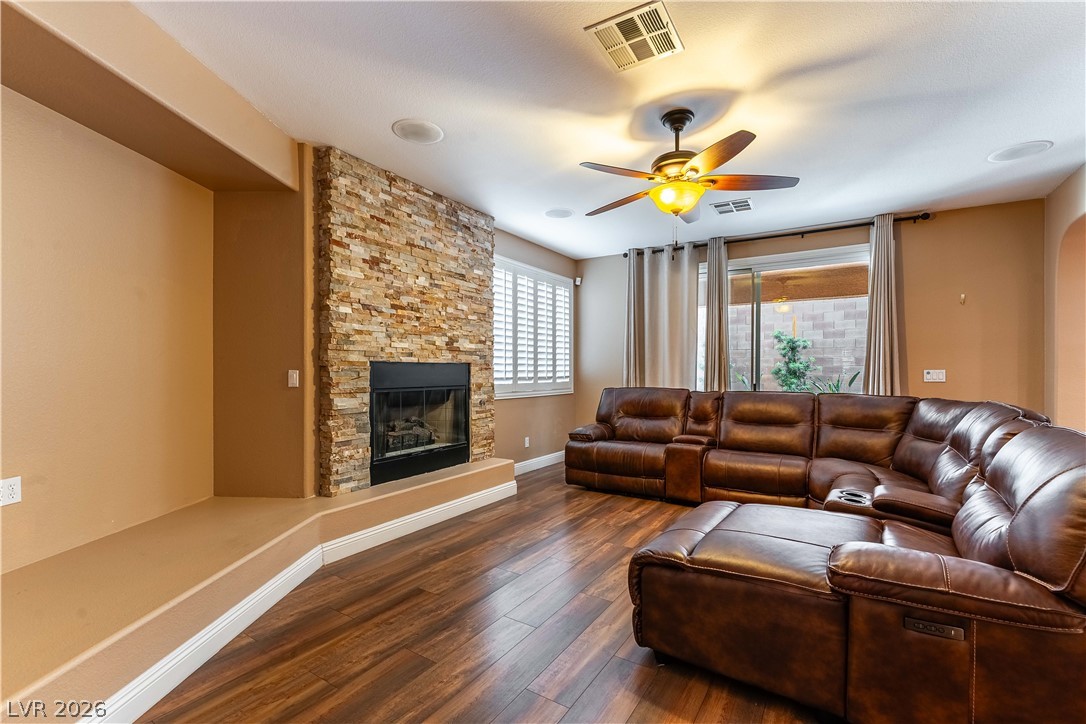 577 Via Di Parione Court Henderson NV 89011