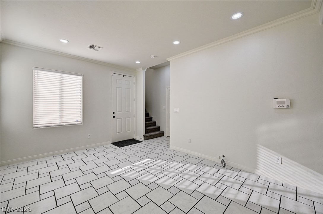 8062 Imperial Treasure Street Las Vegas NV 89139