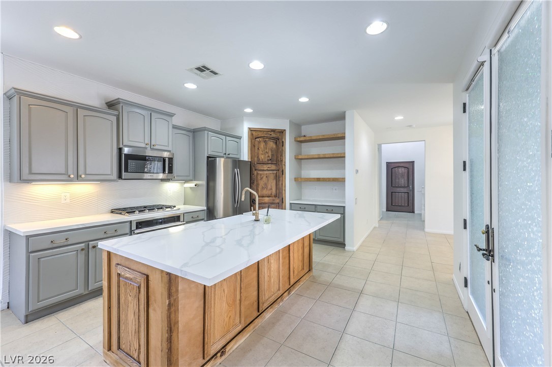 10489 Rusty Railroad Avenue Las Vegas NV 89135