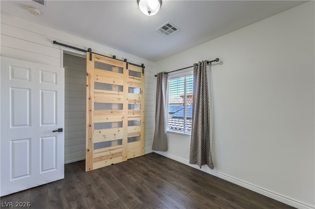 10489 Rusty Railroad Avenue Las Vegas NV 89135