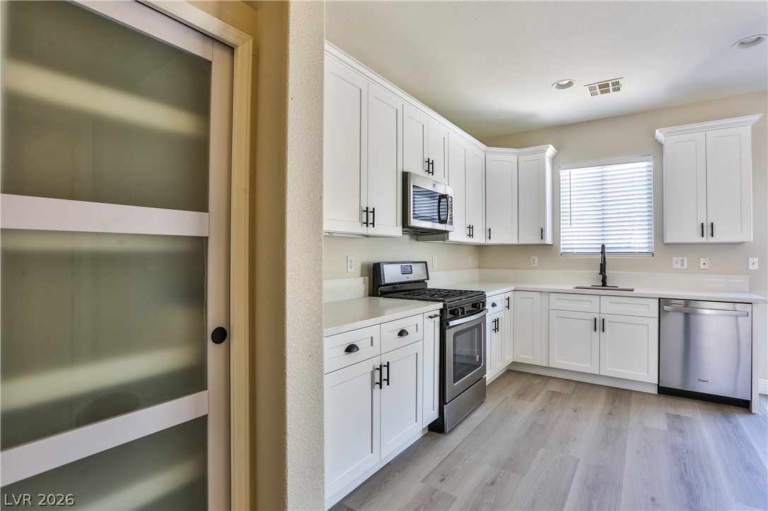 5221 Mountain Garland Lane North Las Vegas NV 89081
