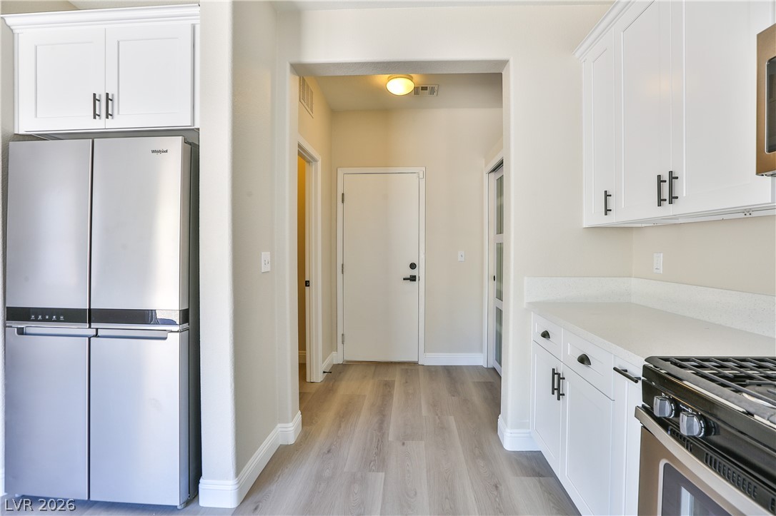 5221 Mountain Garland Lane North Las Vegas NV 89081
