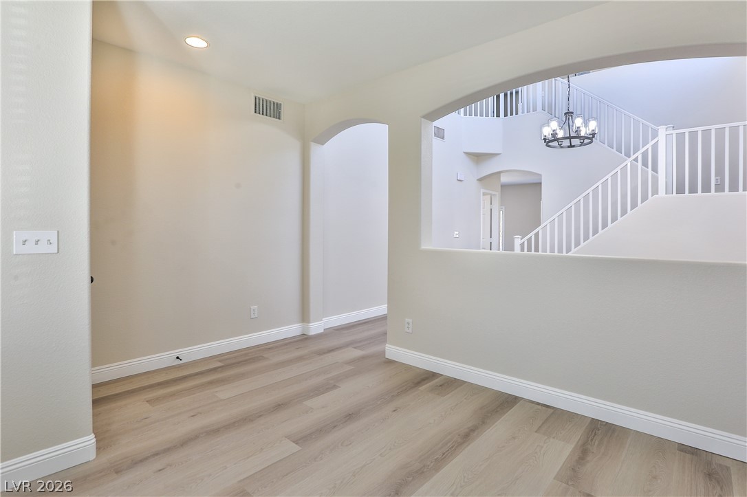 5221 Mountain Garland Lane North Las Vegas NV 89081