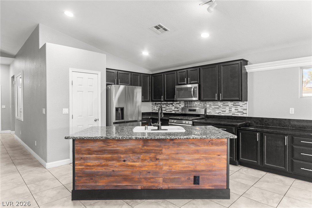 5918 Hills Echo Street North Las Vegas NV 89031