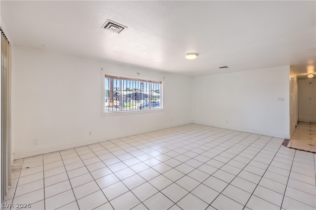 2100 Sundale Street Las Vegas NV 89102