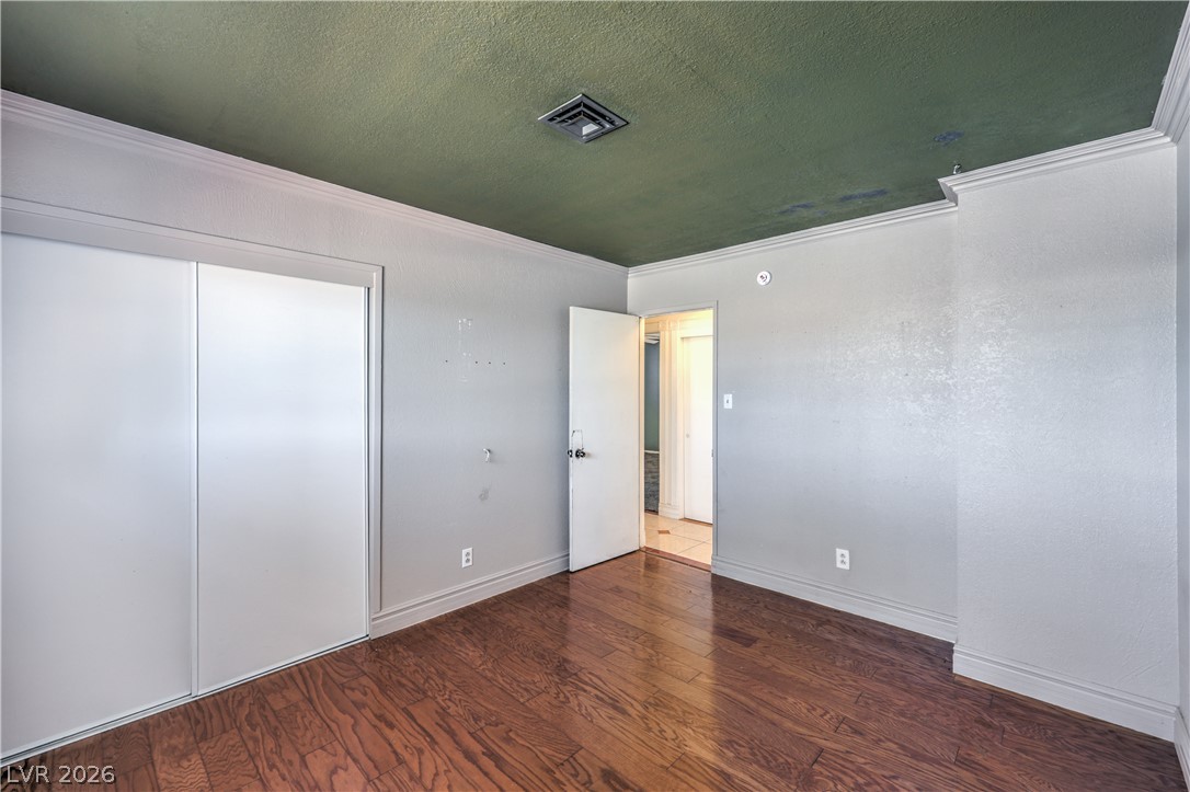 2100 Sundale Street Las Vegas NV 89102