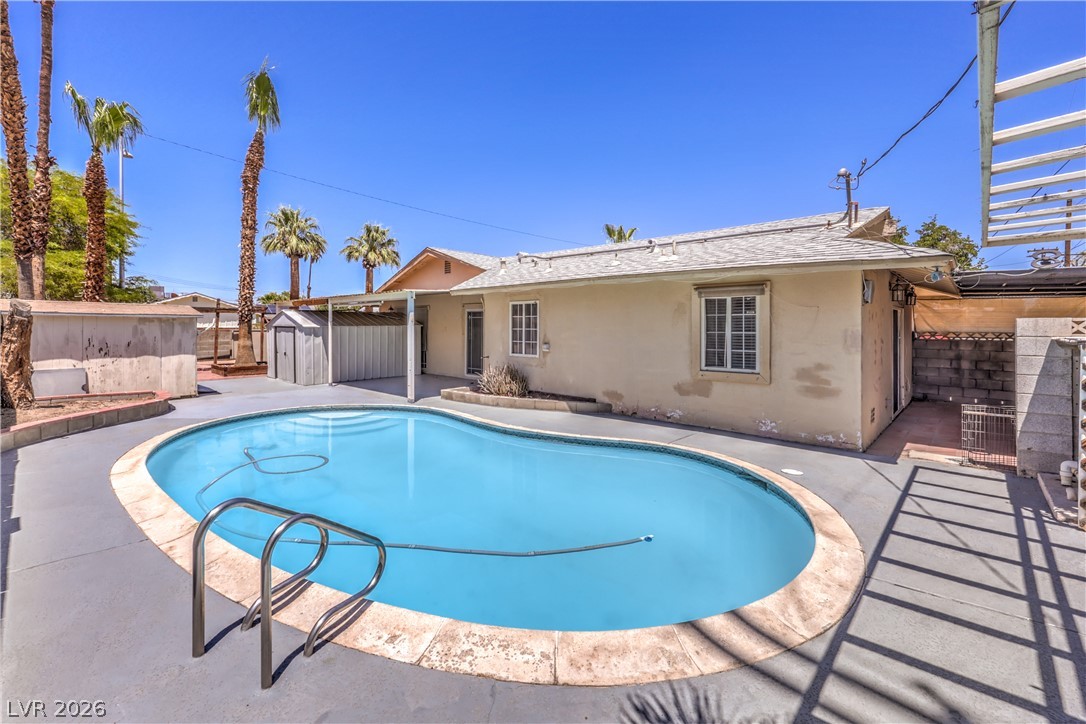 2100 Sundale Street Las Vegas NV 89102