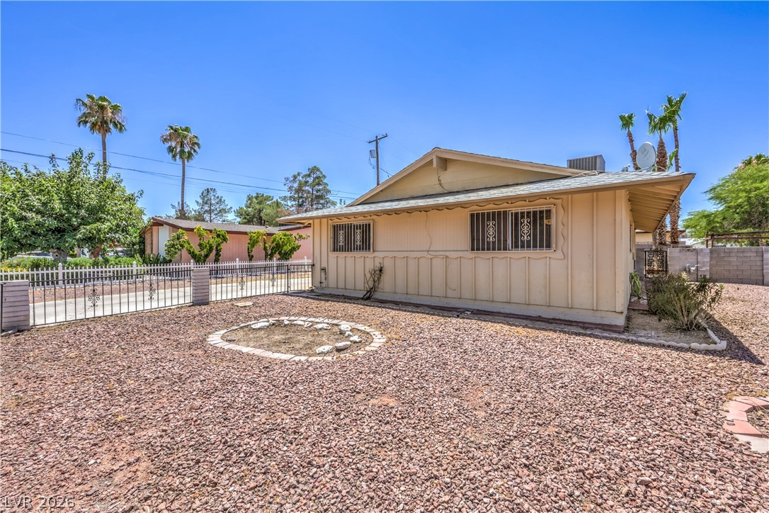 2100 Sundale Street Las Vegas NV 89102