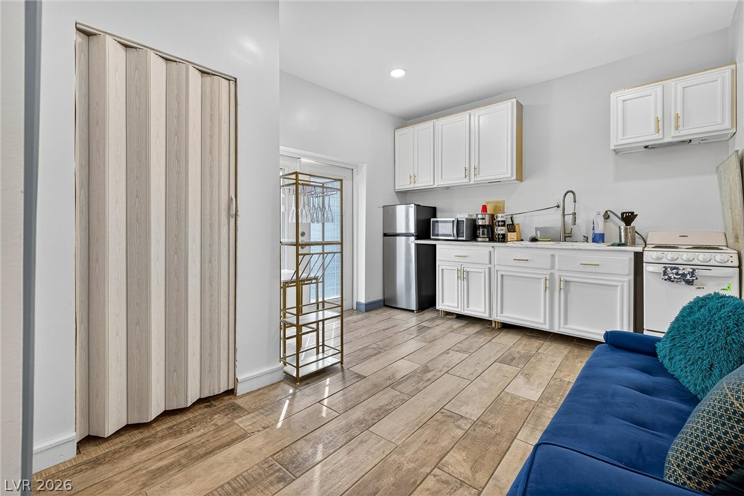 431 North Fogg Street Las Vegas NV 89110