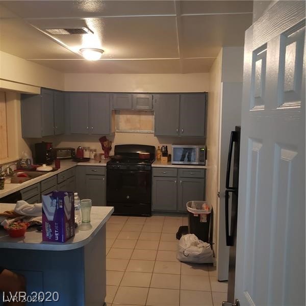 5284 Wellesley Avenue Las Vegas NV 89122