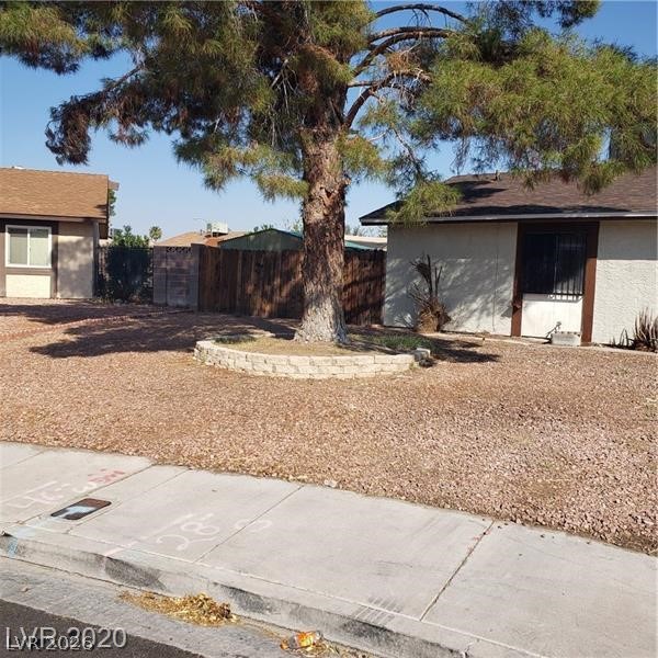5284 Wellesley Avenue Las Vegas NV 89122