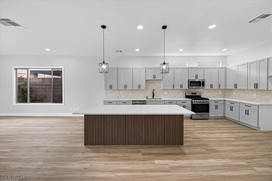 5807 Rothbury Avenue Las Vegas NV 89141
