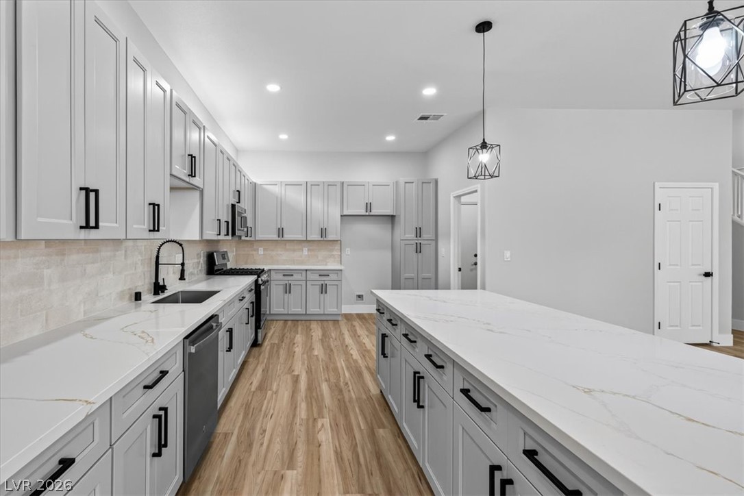 5807 Rothbury Avenue Las Vegas NV 89141
