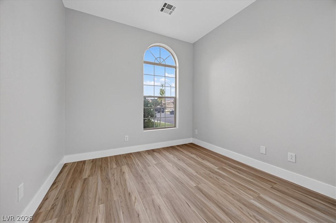 5807 Rothbury Avenue Las Vegas NV 89141