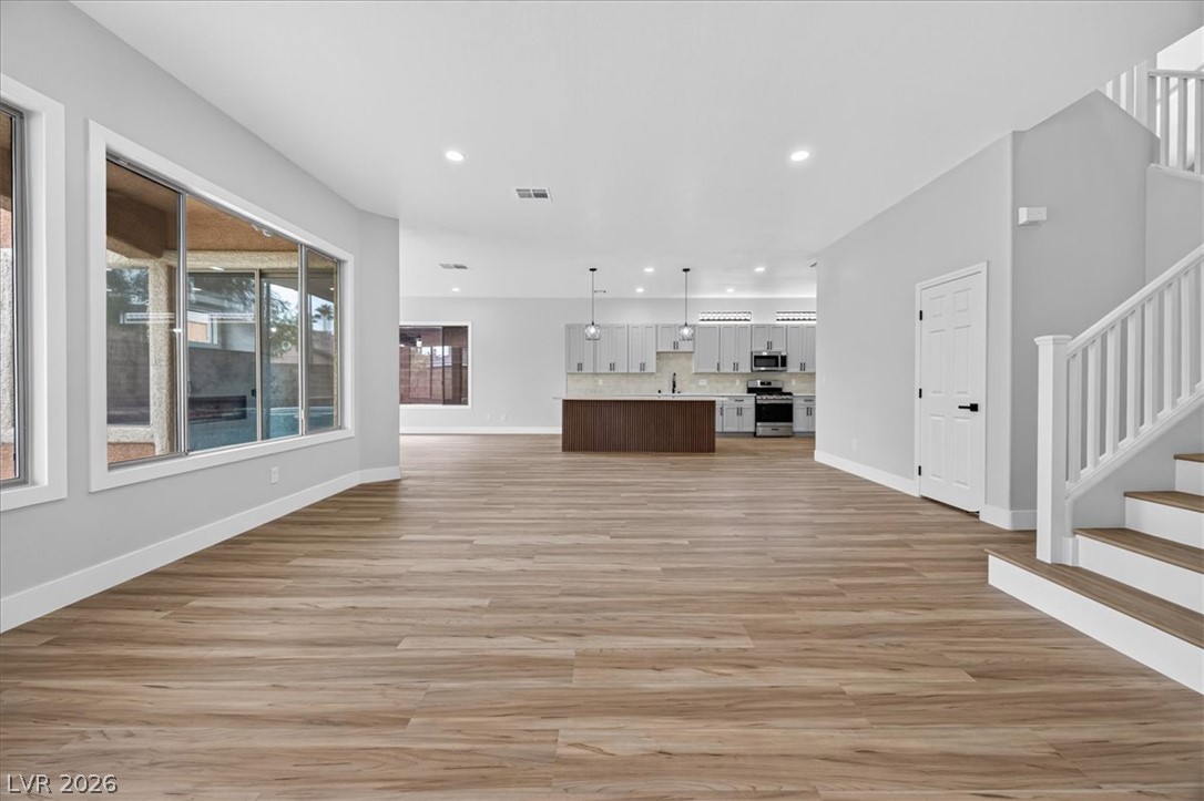 5807 Rothbury Avenue Las Vegas NV 89141