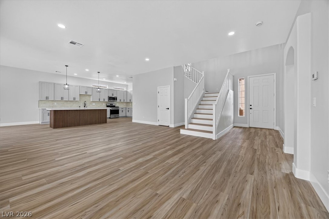 5807 Rothbury Avenue Las Vegas NV 89141