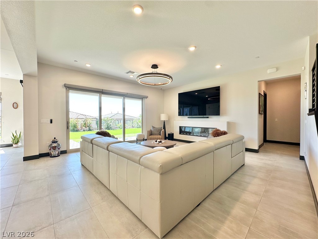 182 Cactus Sunrise Street Las Vegas NV 89138