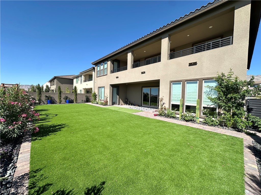 182 Cactus Sunrise Street Las Vegas NV 89138