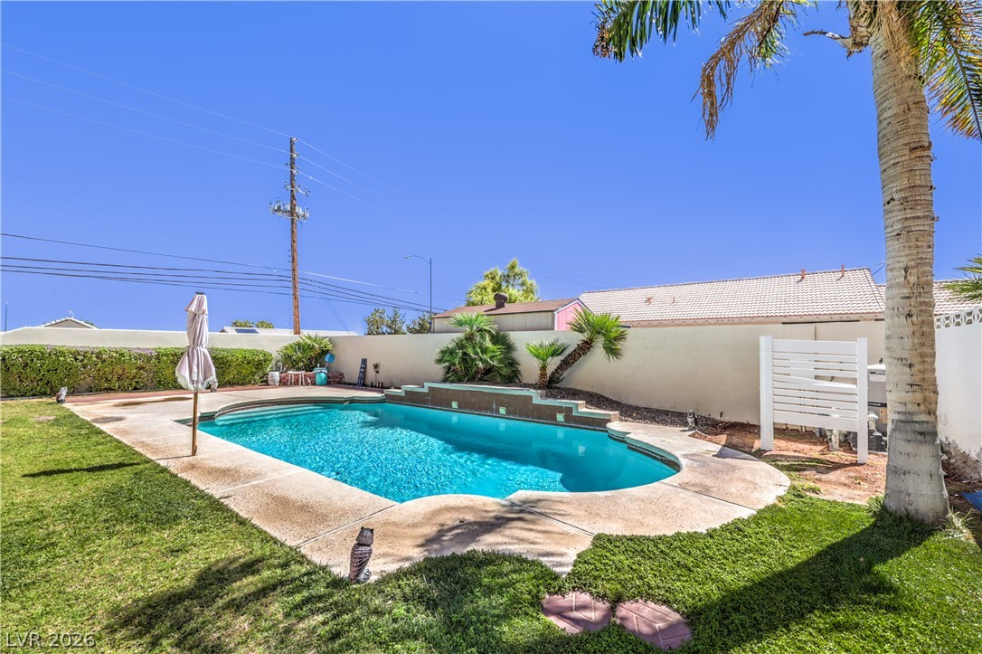 5712 Emperor Way Las Vegas NV 89130