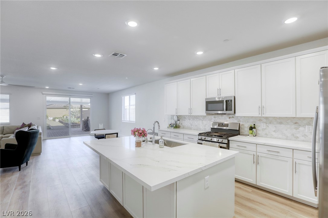 6104 Avery Pointe Street Las Vegas NV 89166