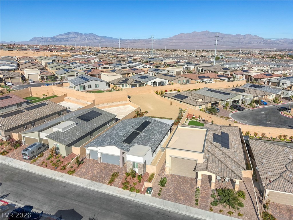 6104 Avery Pointe Street Las Vegas NV 89166