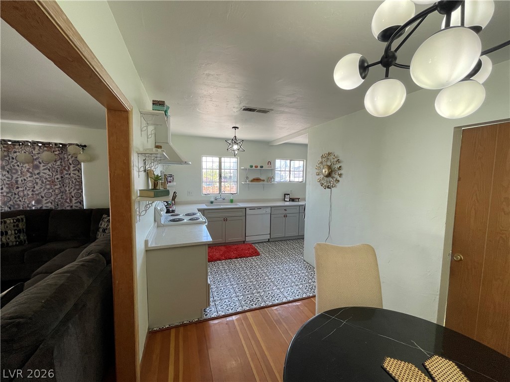 400 North 10th Street Las Vegas NV 89101