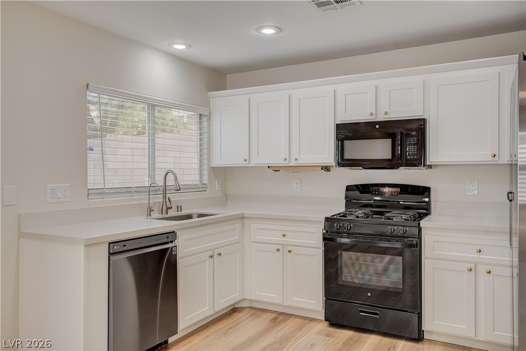 1134 Cathedral Ridge Street Henderson NV 89052