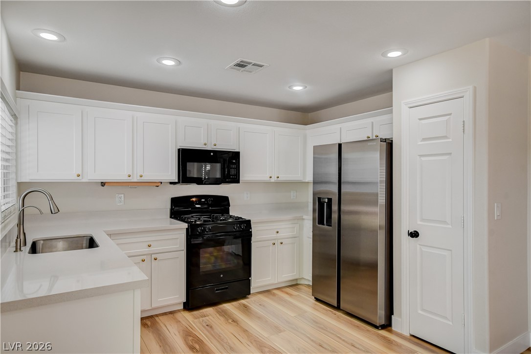 1134 Cathedral Ridge Street Henderson NV 89052