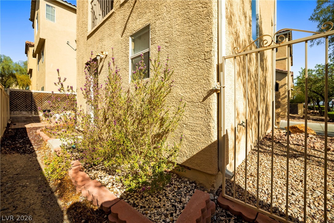 8933 Jamie Lee Avenue Las Vegas NV 89149