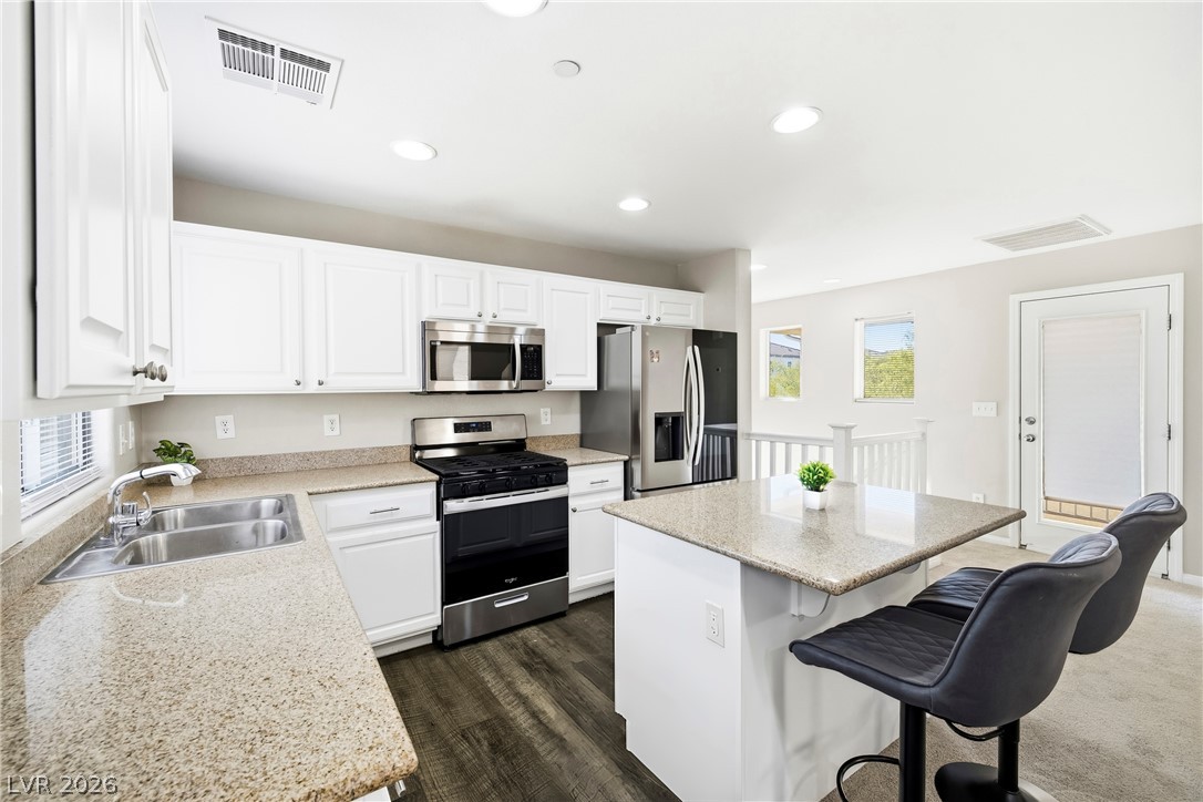 8933 Jamie Lee Avenue Las Vegas NV 89149