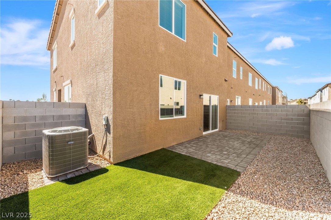 1478 Stellar Summit Street Las Vegas NV 89110