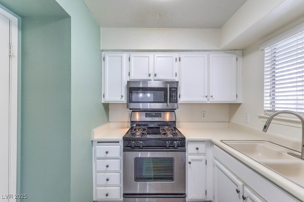 581 Carleton Drive Henderson NV 89014