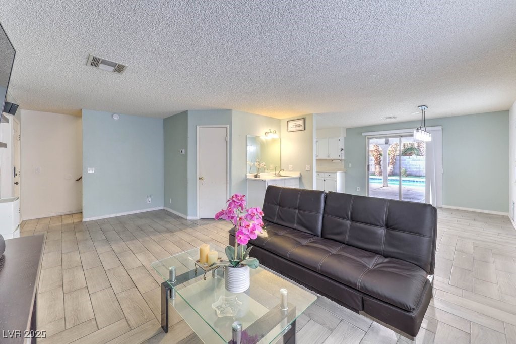 581 Carleton Drive Henderson NV 89014