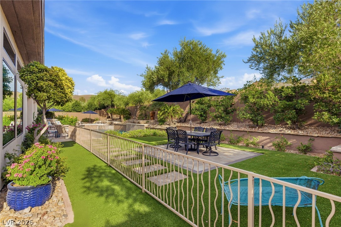 41 Hassayampa Trail Henderson NV 89052