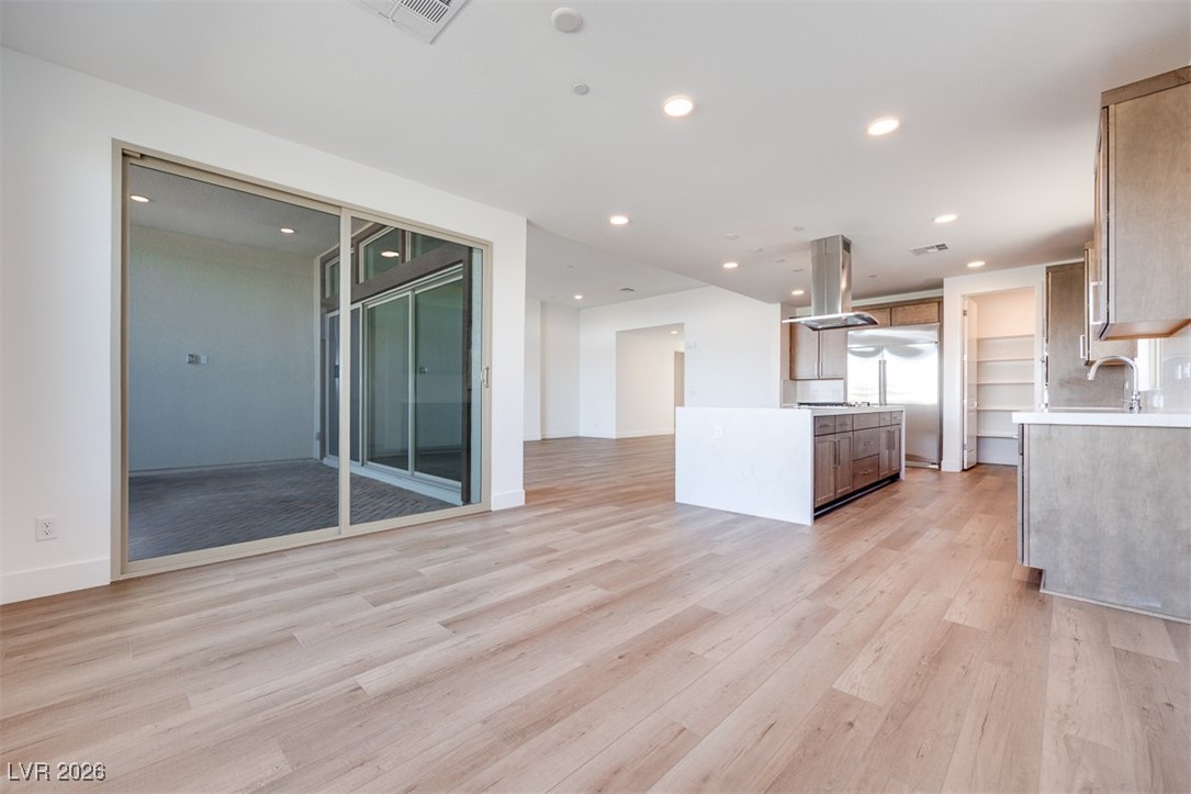 10348 Peako Hills Avenue Las Vegas NV 89166