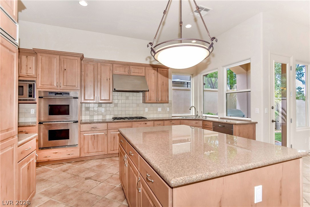 38 Caminito Amore Henderson NV 89011