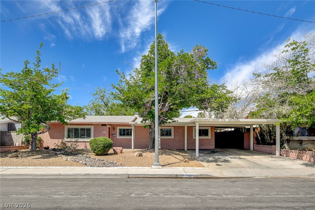3239 Bluebird Street Las Vegas NV 89121