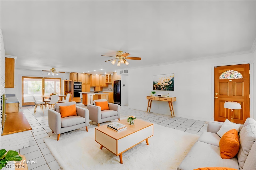 3239 Bluebird Street Las Vegas NV 89121