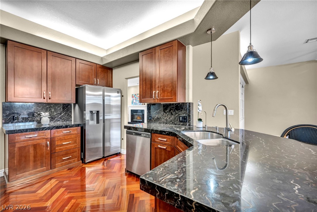 8964 Echo Ridge Drive Las Vegas NV 89117