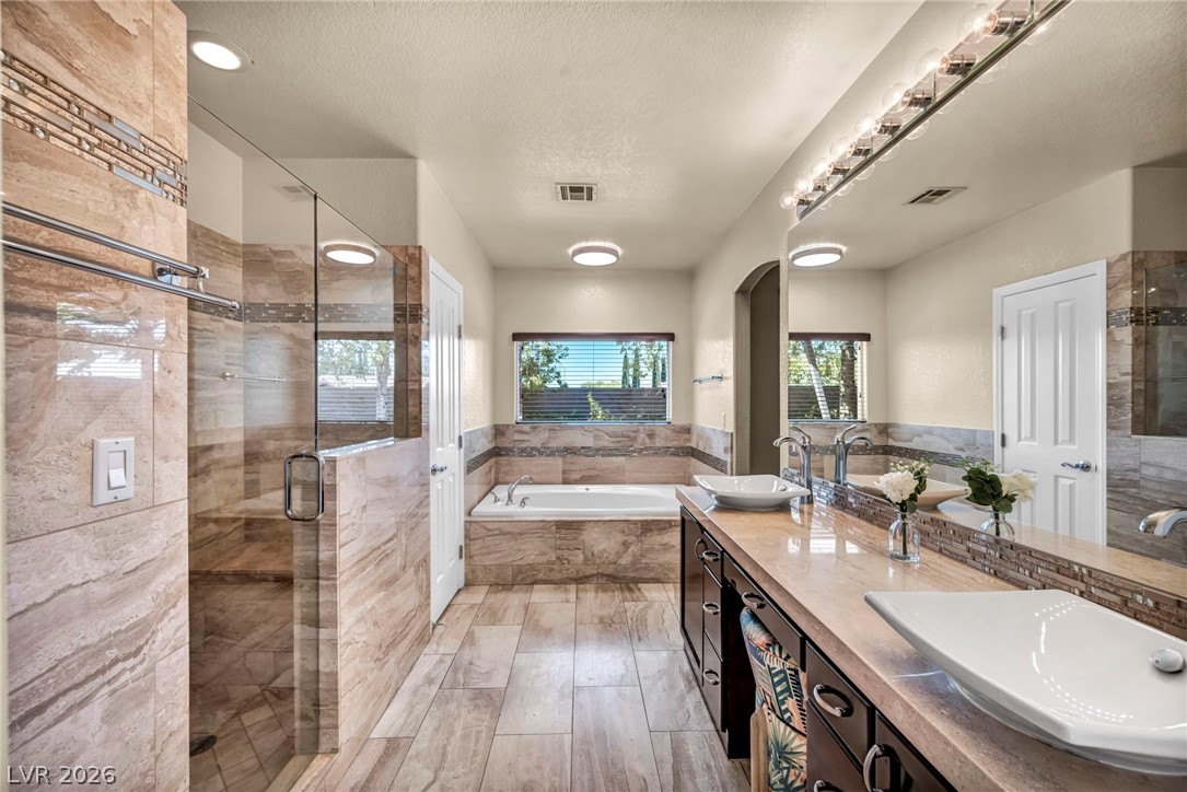 8964 Echo Ridge Drive Las Vegas NV 89117