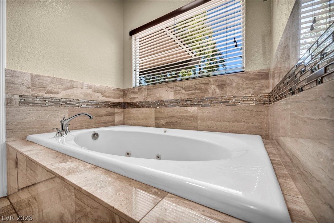 8964 Echo Ridge Drive Las Vegas NV 89117