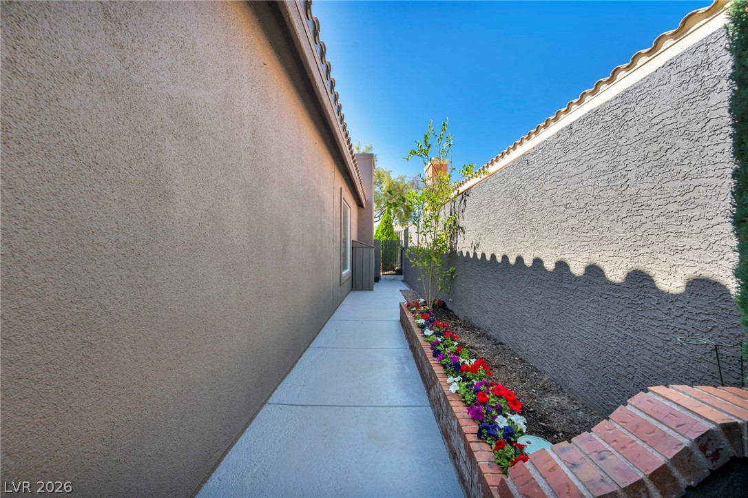 8964 Echo Ridge Drive Las Vegas NV 89117