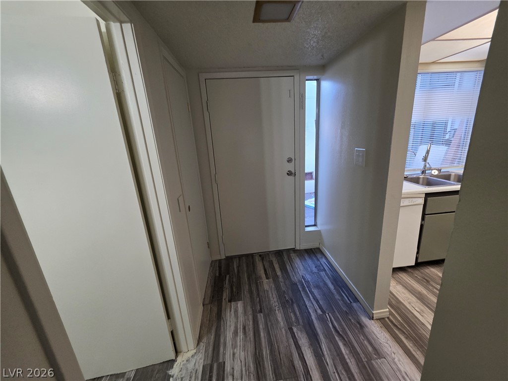 4232 Kona Coast Way Las Vegas NV 89121