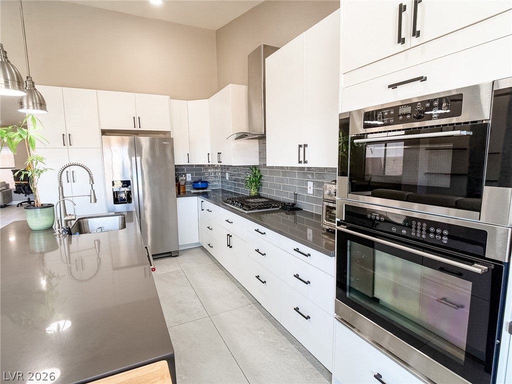 1100 Casady Hollow Avenue Henderson NV 89012