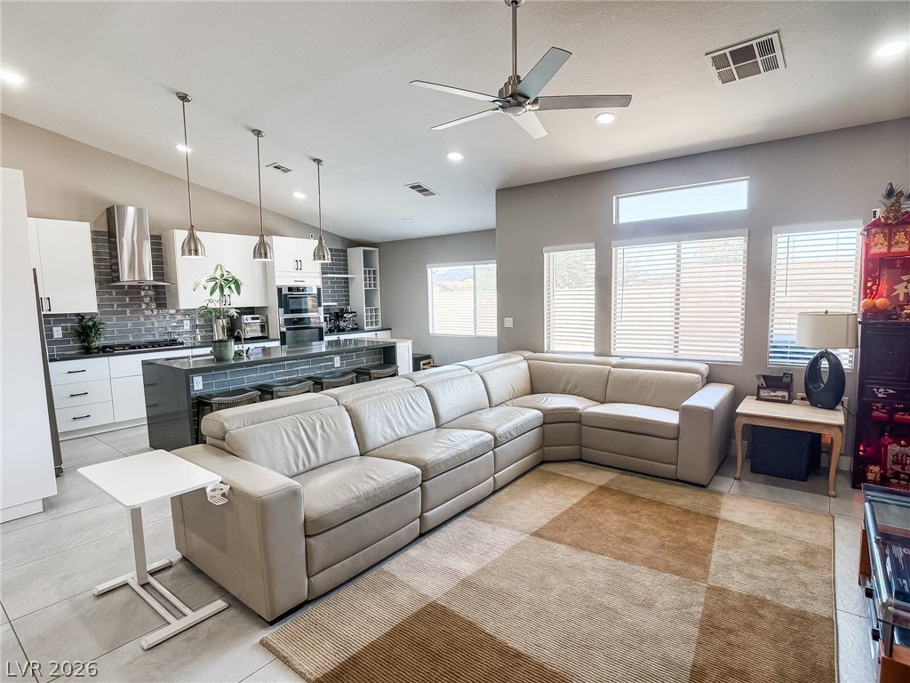 1100 Casady Hollow Avenue Henderson NV 89012