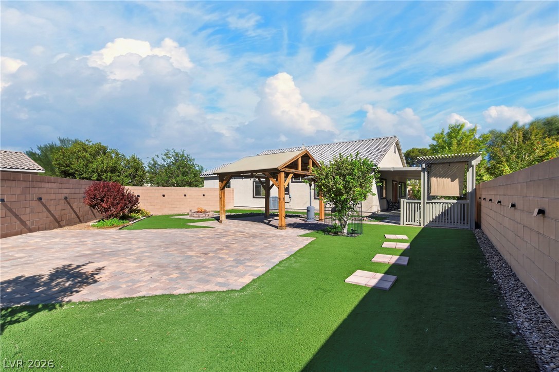 2668 Dorshester Heights Court Las Vegas NV 89108