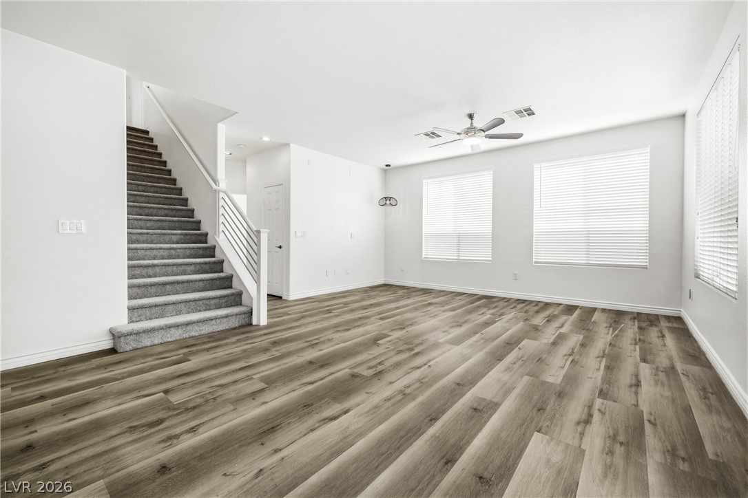 8352 Cambridge Grove Street Las Vegas NV 89139