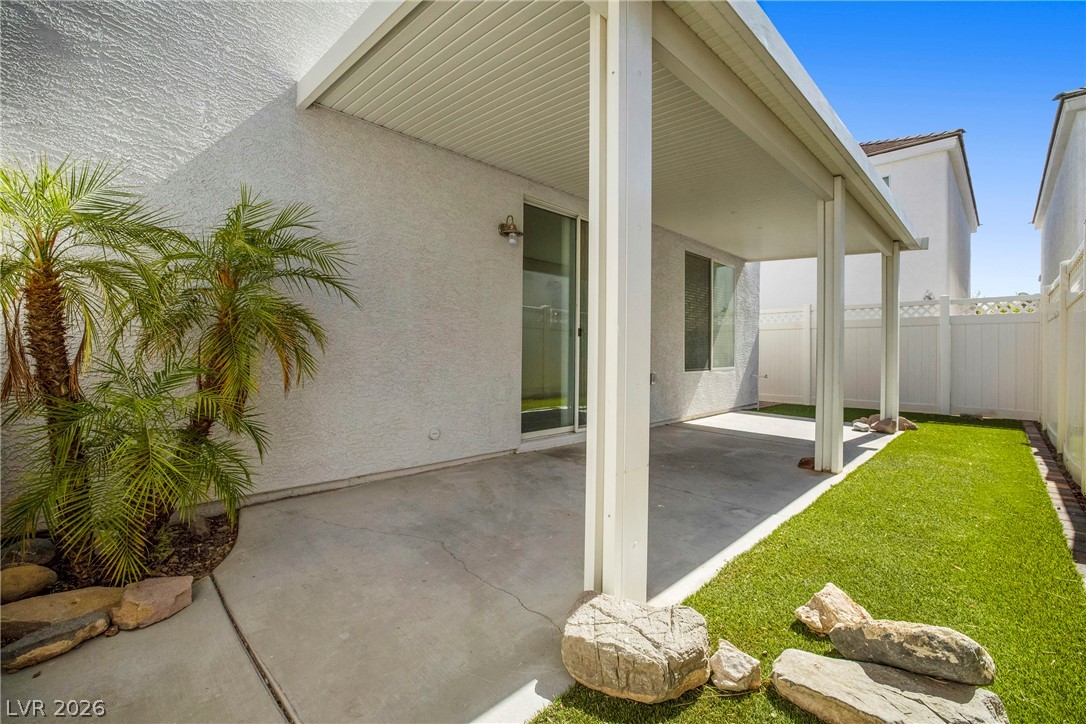 8352 Cambridge Grove Street Las Vegas NV 89139