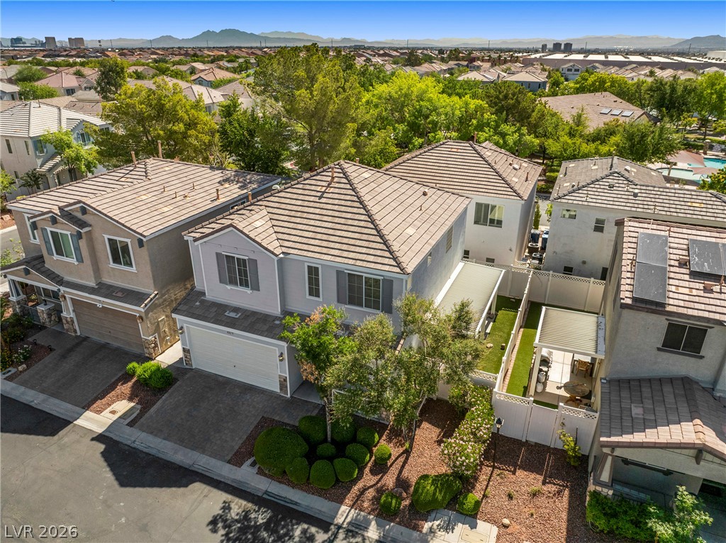 8352 Cambridge Grove Street Las Vegas NV 89139